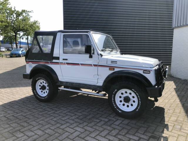 Bild 4/8 von Suzuki SJ Samurai (1992)