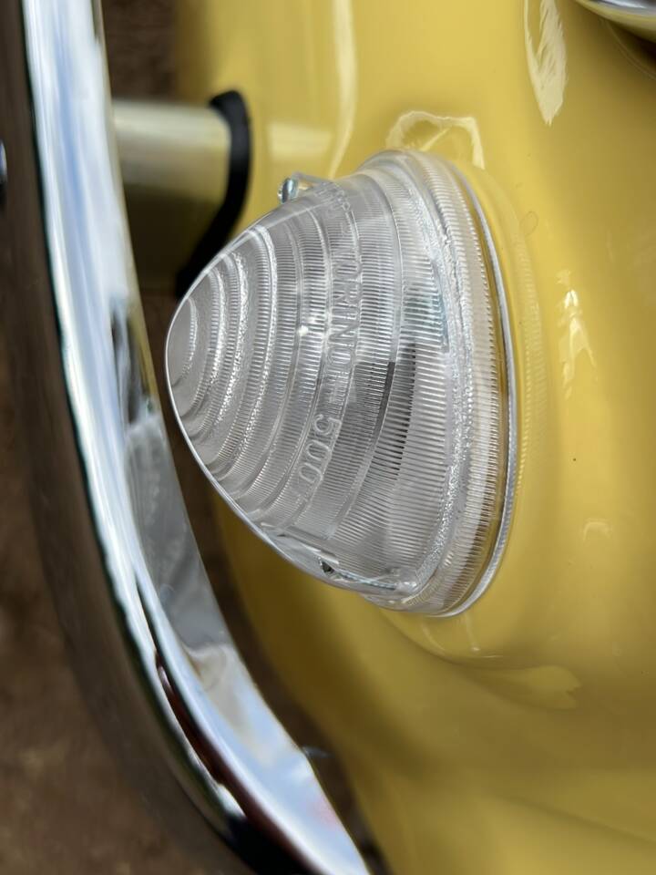 Bild 22/80 von FIAT Ghia 500 Jolly (1972)