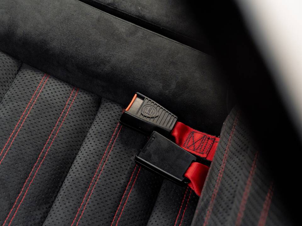 Imagen 84/96 de Lancia Delta HF Integrale Evoluzione I "Martini 5" (1992)