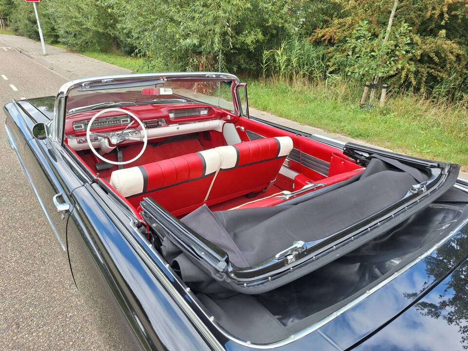 Afbeelding 11/66 van Oldsmobile Super 88 (1959)