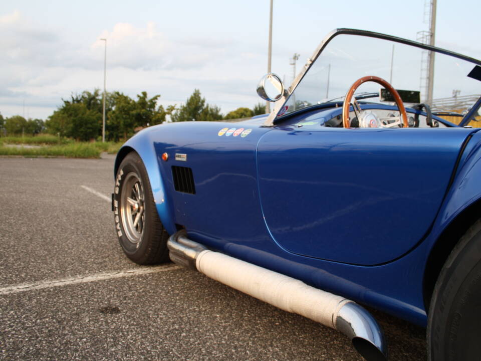 Bild 10/10 von Unique Motorcars 289 FIA Cobra Replica (1989)