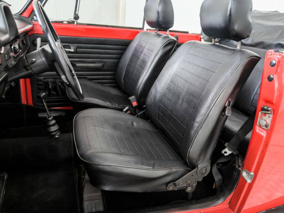 Bild 19/50 von Volkswagen Käfer 1303 LS (1974)