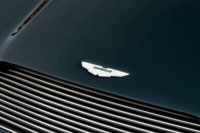 Bild 38/50 von Aston Martin Virage Volante (1995)