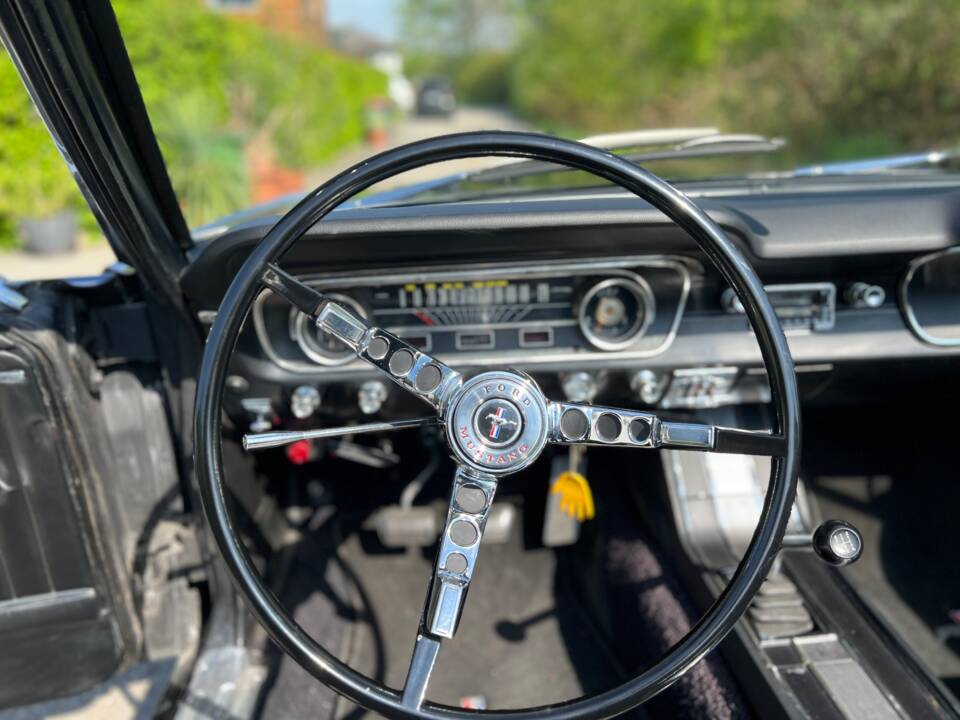 Image 11/19 of Ford Mustang 289 (1966)