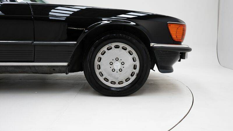 Immagine 10/15 di Mercedes-Benz 560 SL (1986)