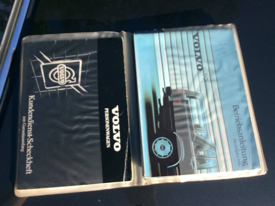 Image 12/14 of Volvo 760 GLE (1986)