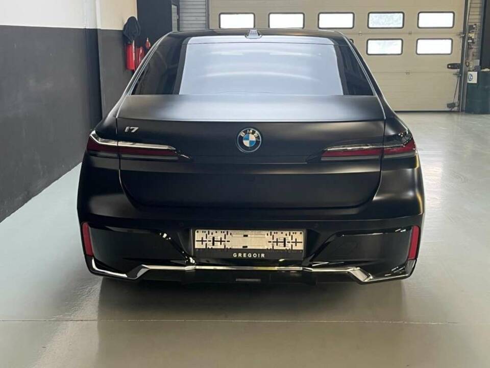 Image 36/50 de BMW i7 eDrive50 (2023)