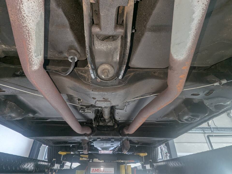 Image 45/50 of Chevrolet Corvette Stingray (1975)