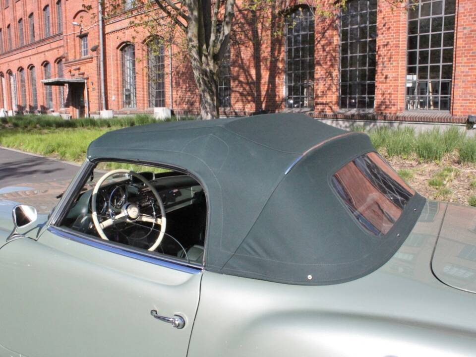 Imagen 12/14 de Mercedes-Benz 190 SL (1963)