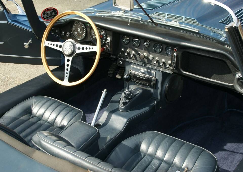 Imagen 13/20 de Jaguar E-Type 4.2 (1967)