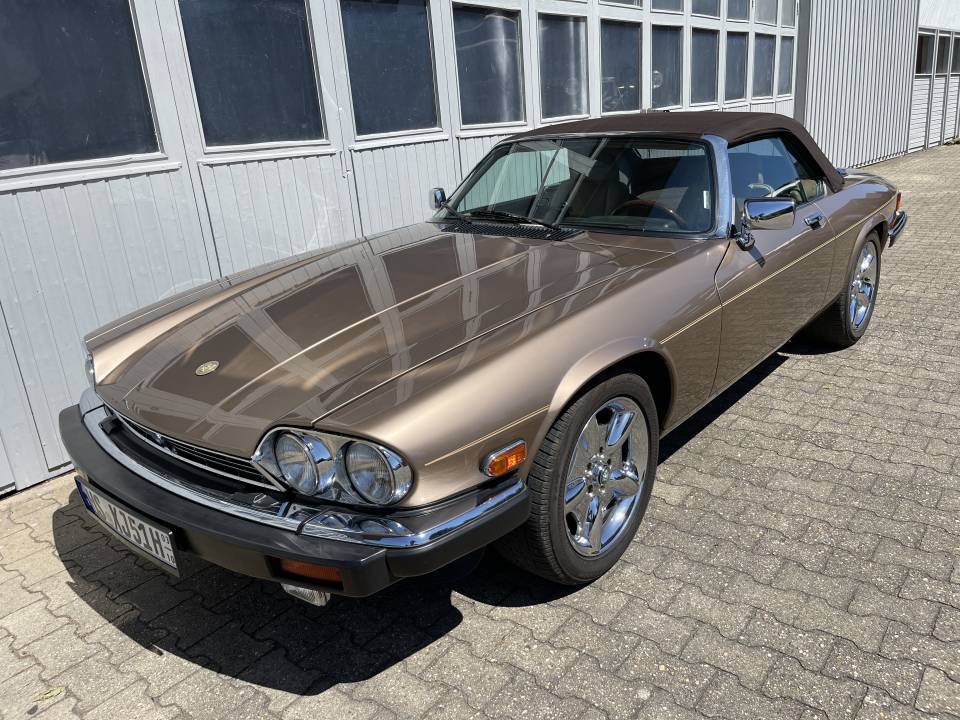 Bild 2/42 von Jaguar XJ-S Convertible (1989)