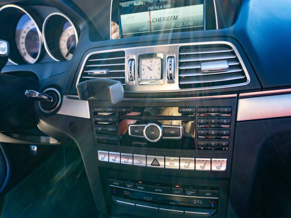 Bild 13/19 von Mercedes-Benz E 400 d 4MATIC (2014)