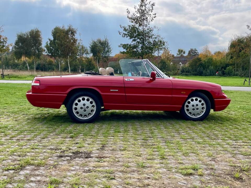 Bild 7/23 von Alfa Romeo 2.0 Spider (1991)