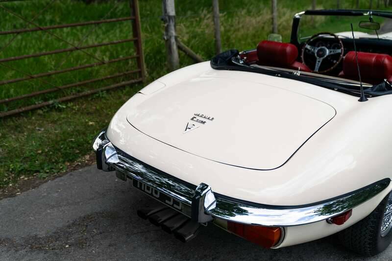 Bild 9/50 von Jaguar E-Type V12 (1971)