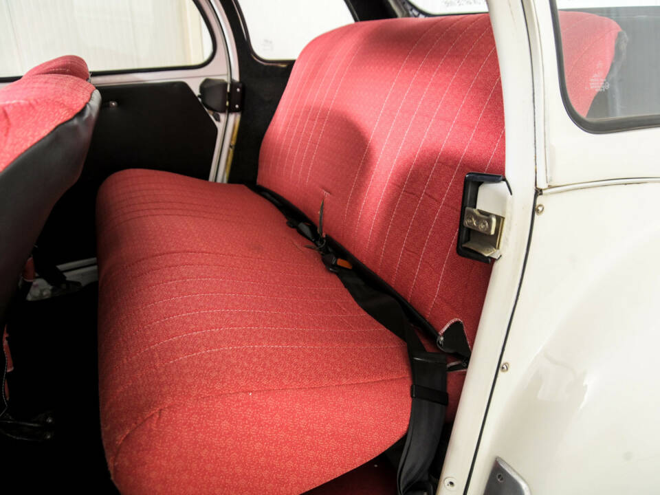 Image 35/50 de Citroën 2 CV 6 (1987)