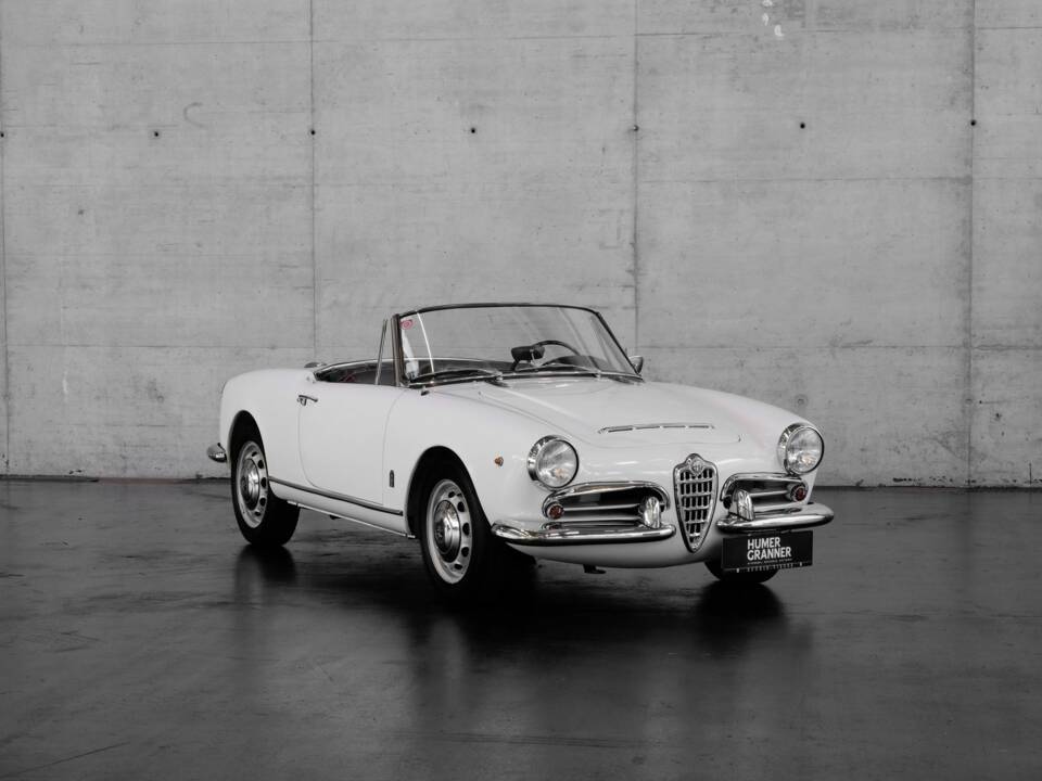 Afbeelding 11/48 van Alfa Romeo Giulia 1600 Spider (1963)