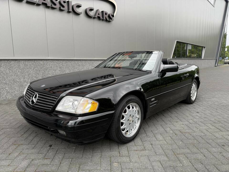 Image 3/50 de Mercedes-Benz SL 600 (1996)