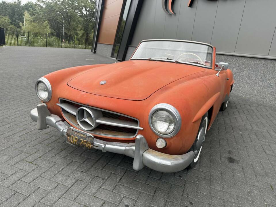 Image 8/50 of Mercedes-Benz 190 SL (1960)