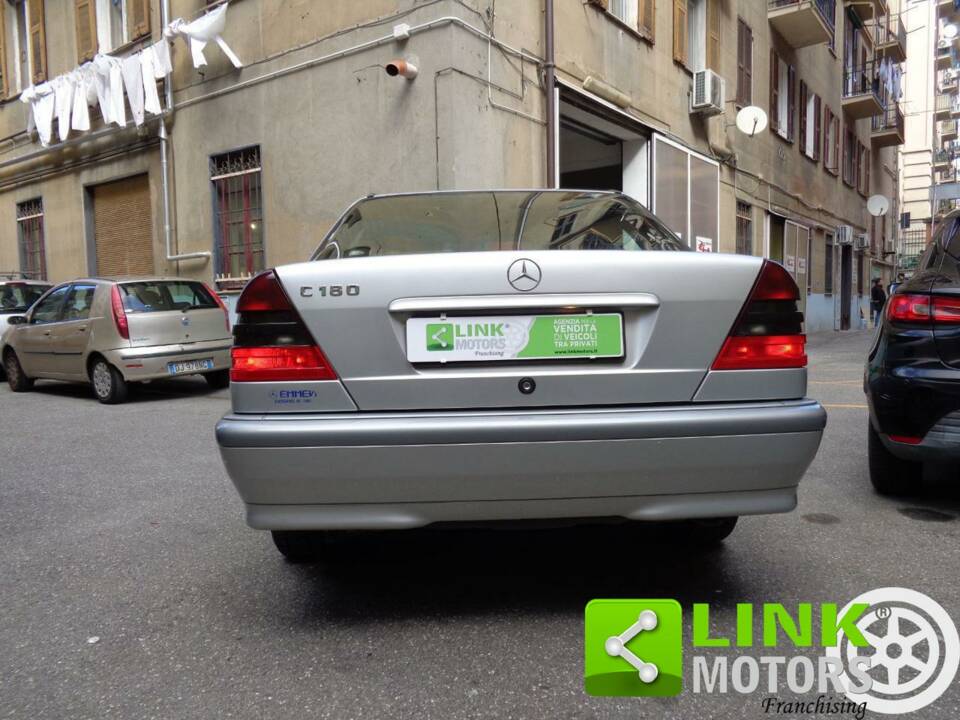 Bild 6/10 von Mercedes-Benz C 180 (1998)