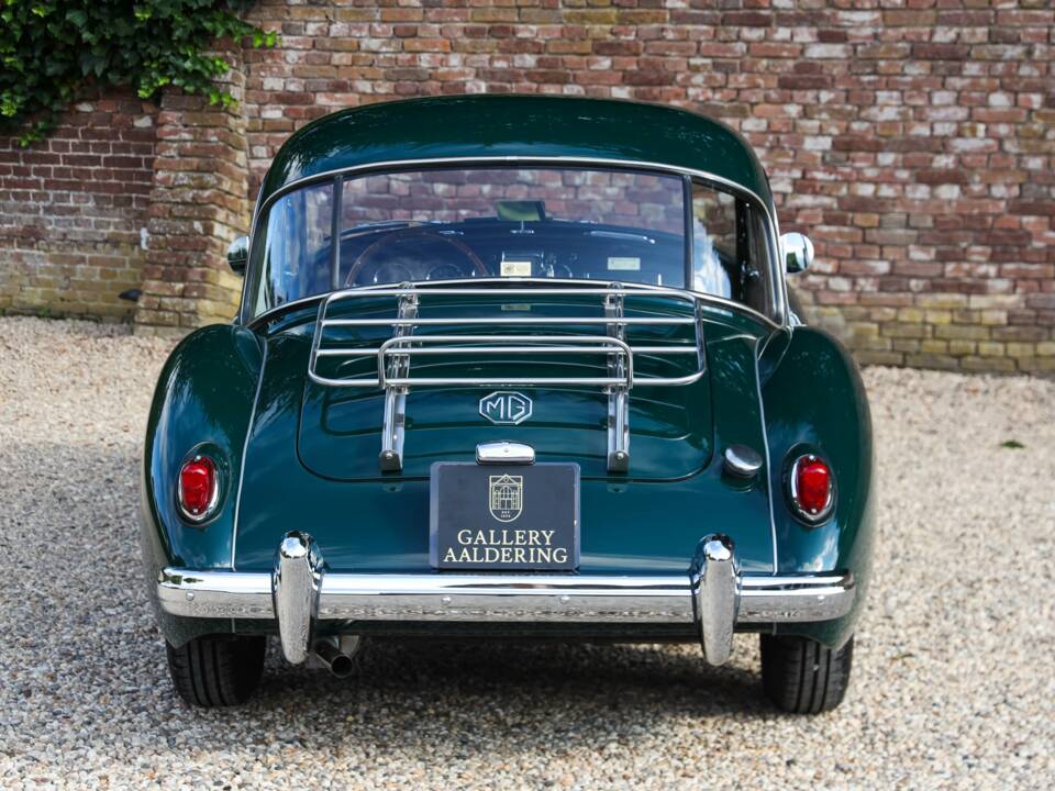 Image 44/50 de MG MGA 1500 (1958)