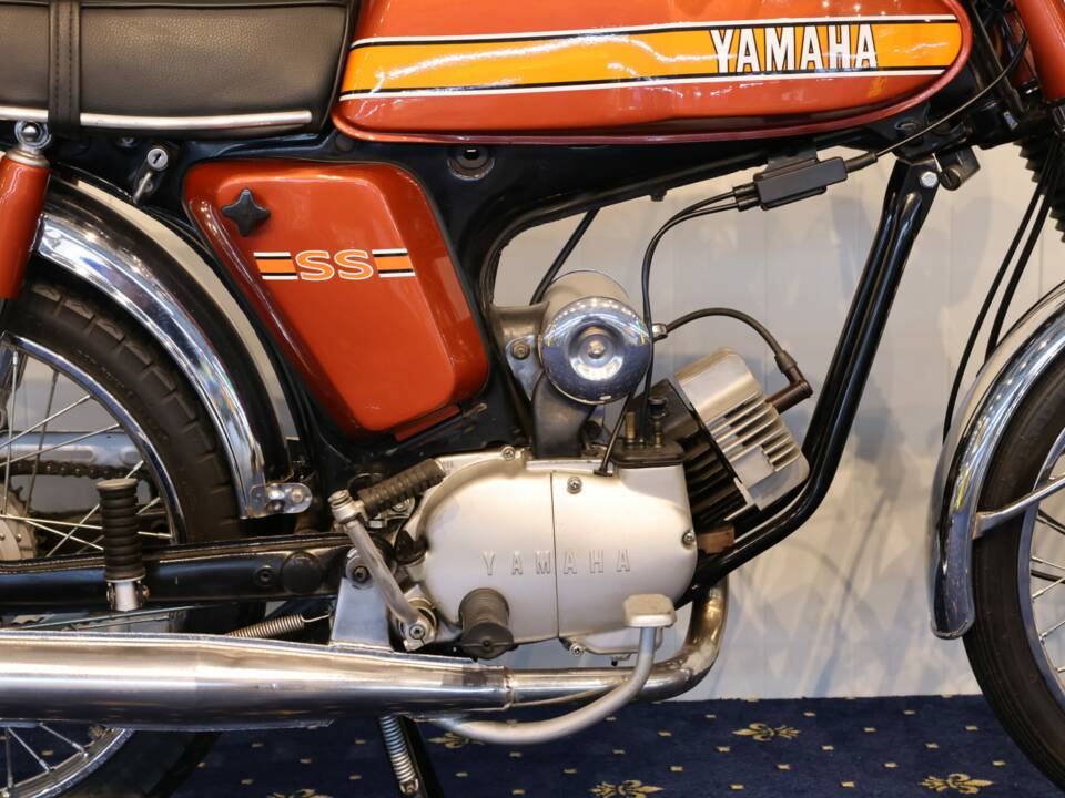 Immagine 6/20 di Yamaha SS 50 (1900)