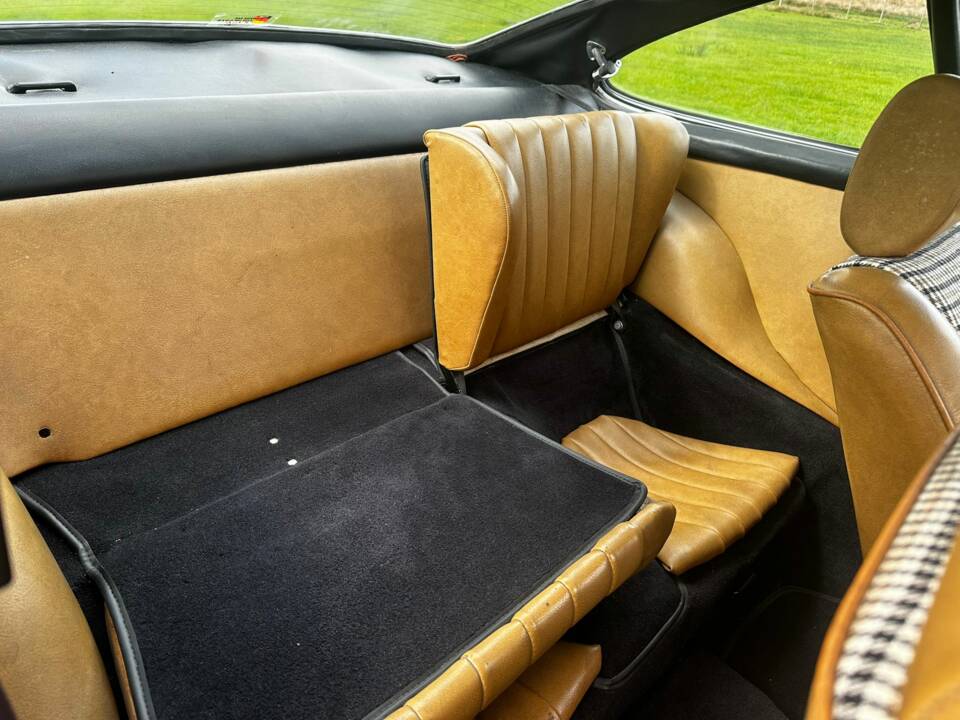 Image 22/34 of Porsche 911 2.4 T (1973)