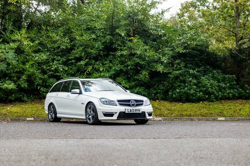 Image 8/50 of Mercedes-Benz C 63 AMG T (2013)