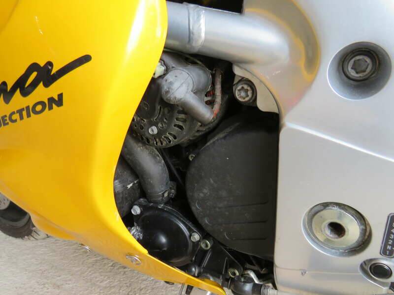 Bild 24/40 von Triumph DUMMY (1997)