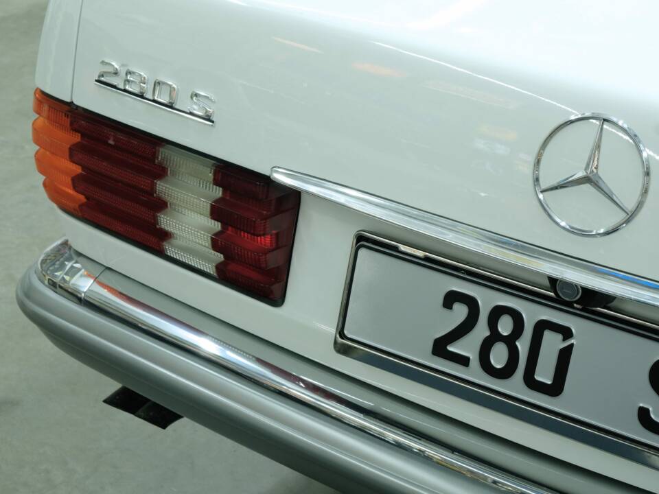 Bild 12/50 von Mercedes-Benz 280 S (1981)