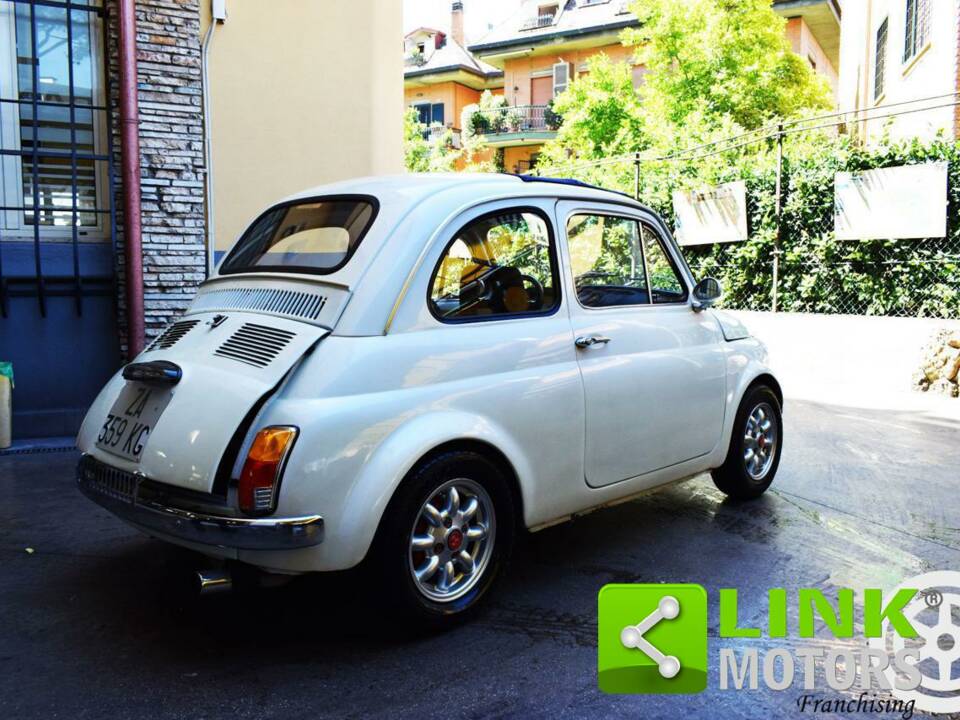 Immagine 4/10 di FIAT 500 F (1965)