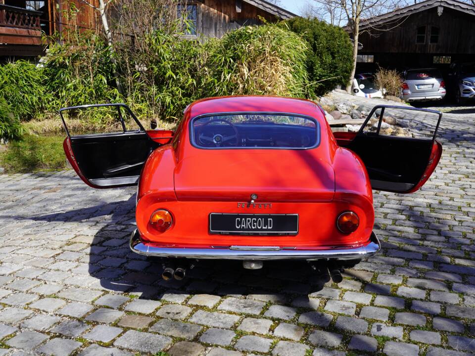 Image 31/52 of Ferrari 275 GTB (1965)