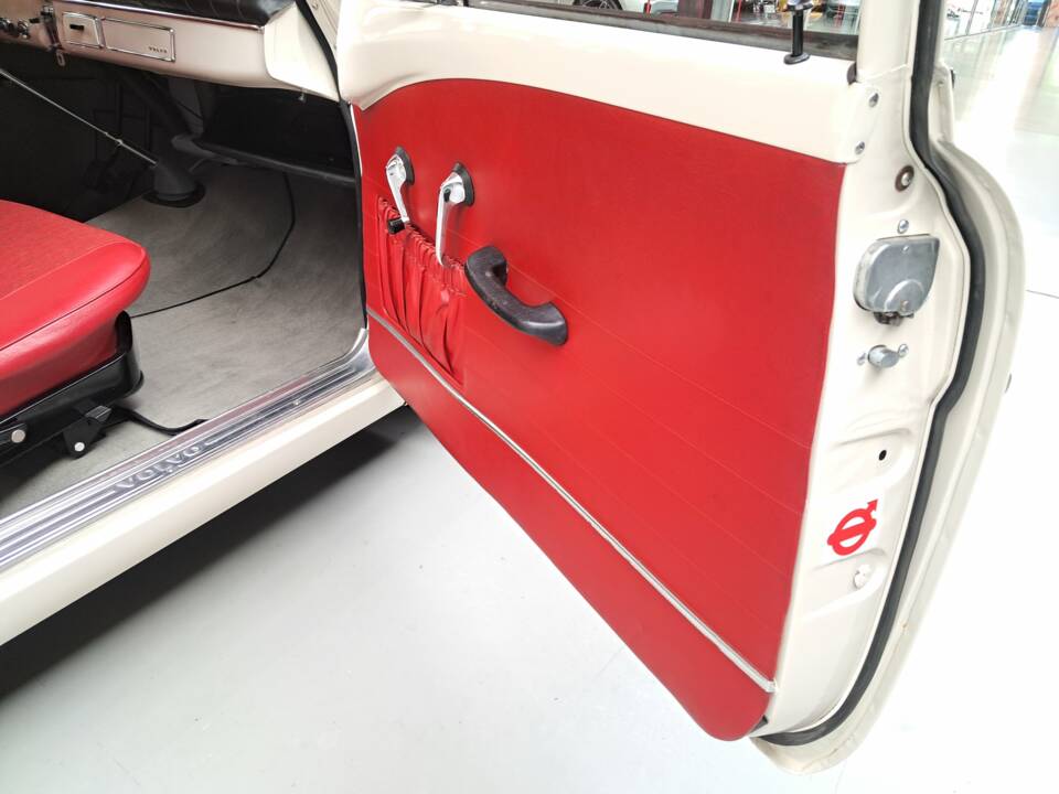 Bild 34/53 von Volvo P 121 (1962)