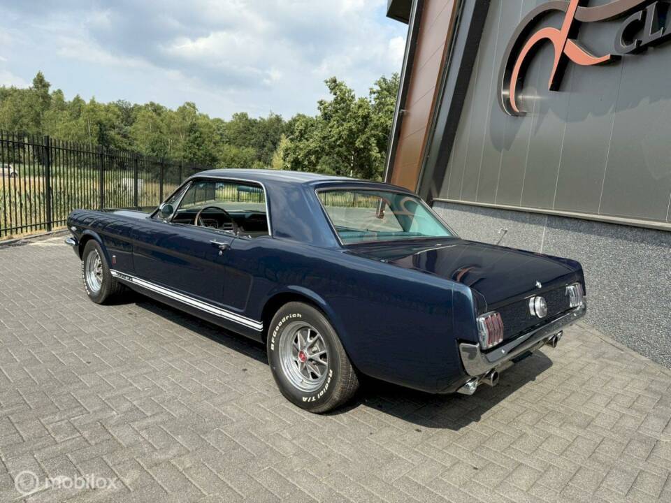 Image 2/15 of Ford Mustang 289 (1966)