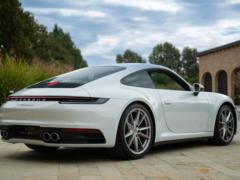 Imagen 14/50 de Porsche 911 Carrera S (2019)