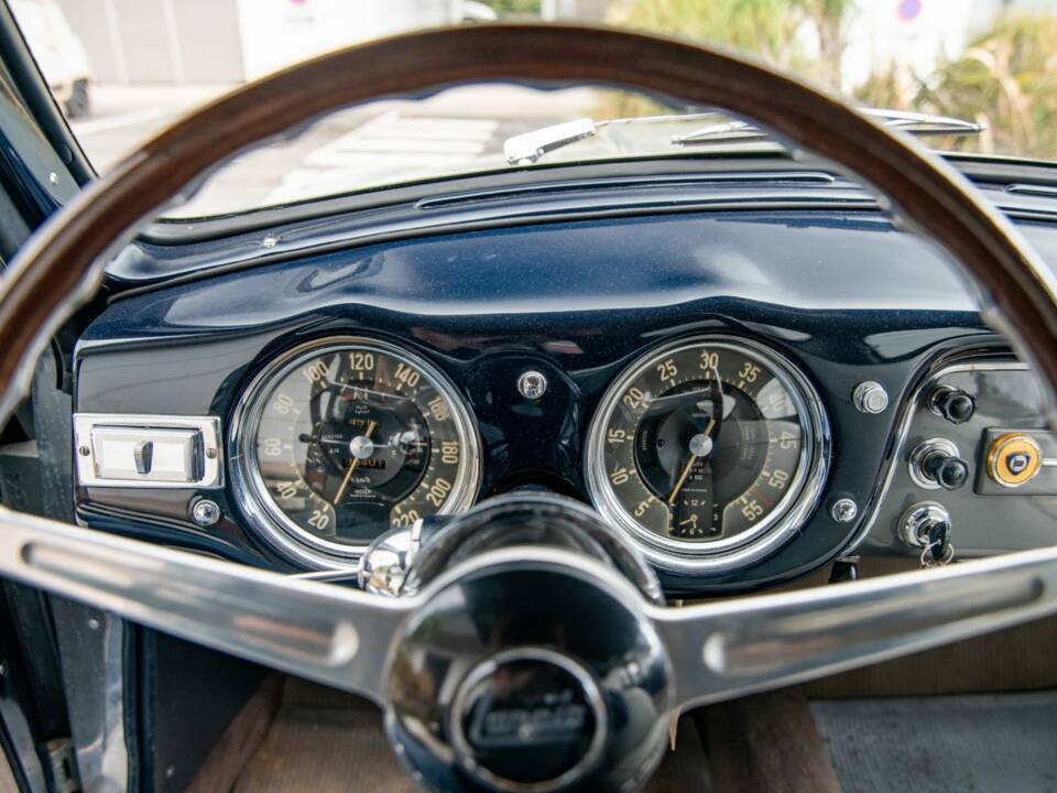 Imagen 11/18 de Lancia Aurelia B20 GT 2500 (1958)