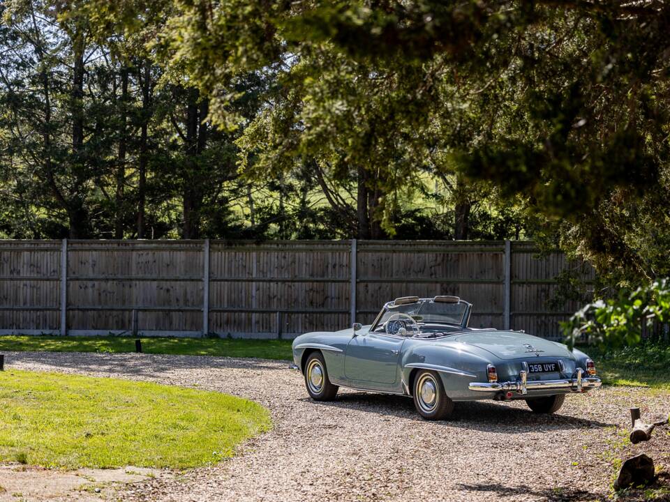 Afbeelding 16/50 van Mercedes-Benz 190 SL (1956)