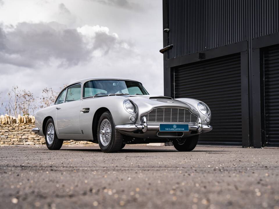 Image 1/42 de Aston Martin DB 5 (1964)