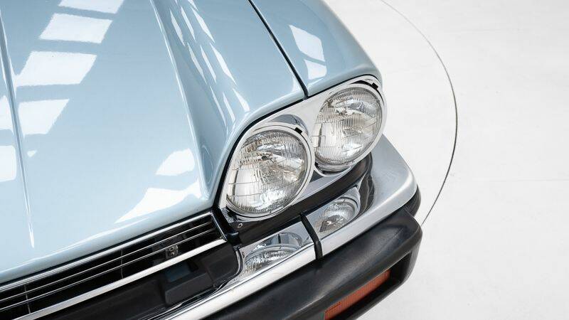 Immagine 11/15 di Jaguar XJS 5.3 V12 (1990)