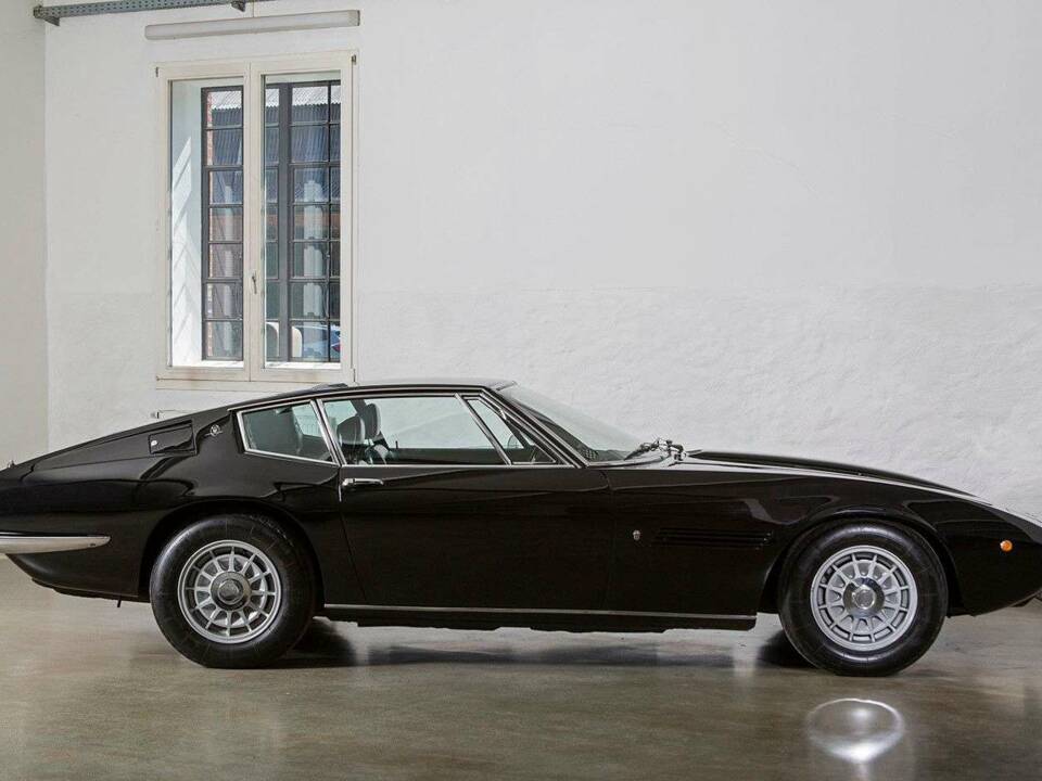 Bild 14/32 von Maserati Ghibli SS (1970)