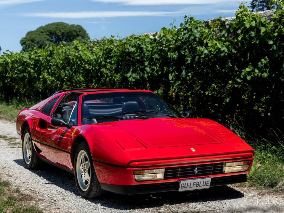 Image 5/73 of Ferrari 208 GTS Turbo (1989)