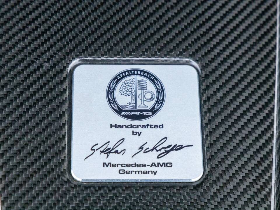 Immagine 28/50 di Mercedes-Benz SL 63 AMG (2012)