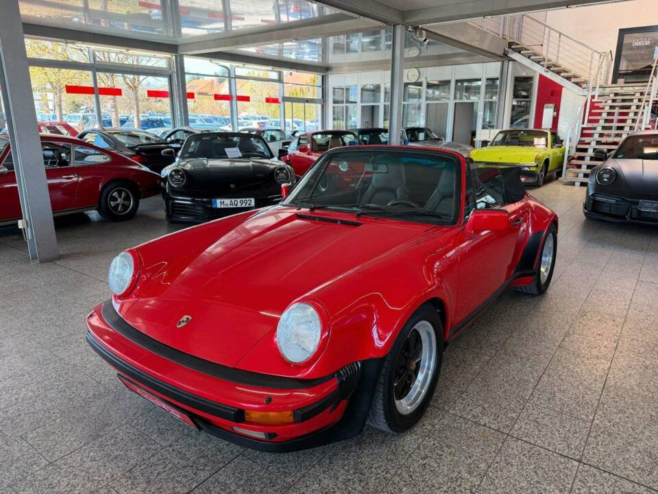 Imagen 25/35 de Porsche 911 Carrera 3.2 (1985)