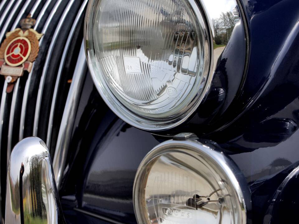 Image 14/78 of Jaguar XK 150 3.4 S OTS (1958)