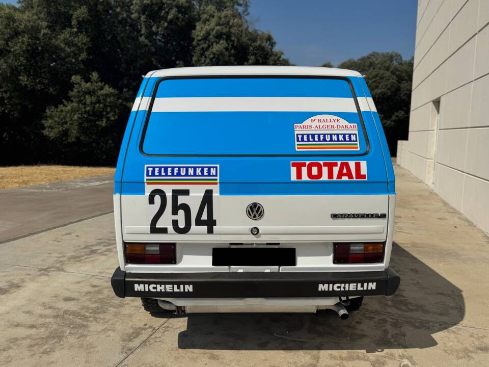 Bild 5/37 von Volkswagen T3 Caravelle 1.9 (1989)