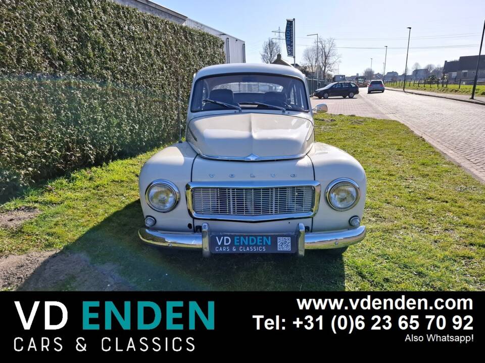 Image 12/41 of Volvo PV 544 Sport (1962)