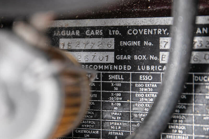 Image 15/40 de Jaguar Type E 4.2 (1967)