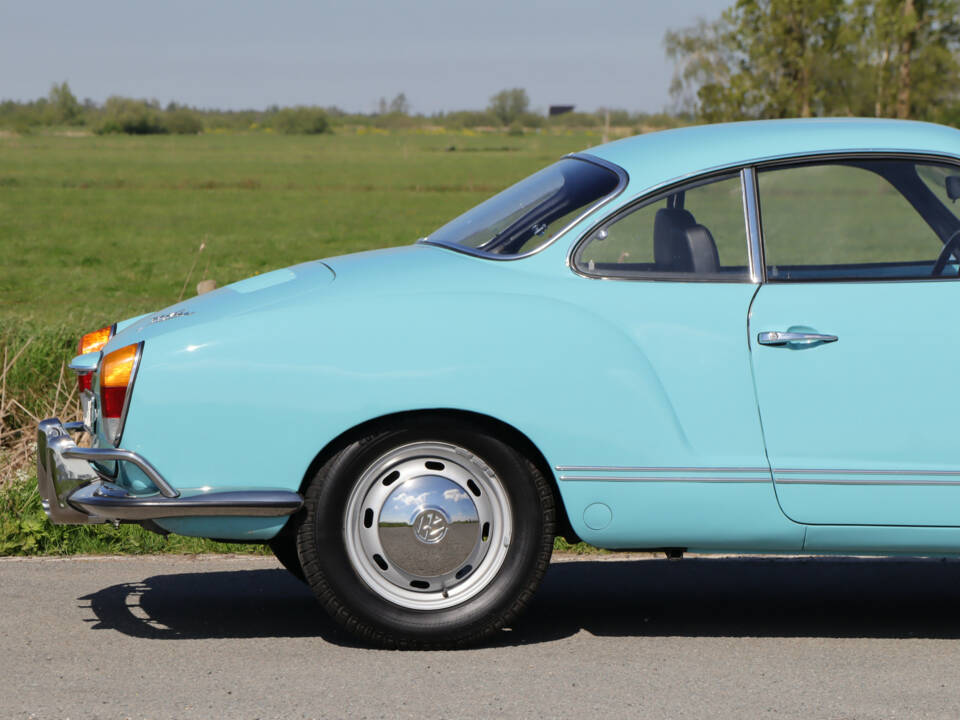 Image 8/50 of Volkswagen Karmann Ghia 1600 (1970)