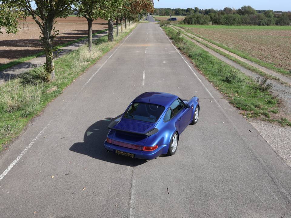 Bild 33/39 von Porsche 911 Turbo 3.3 (1991)