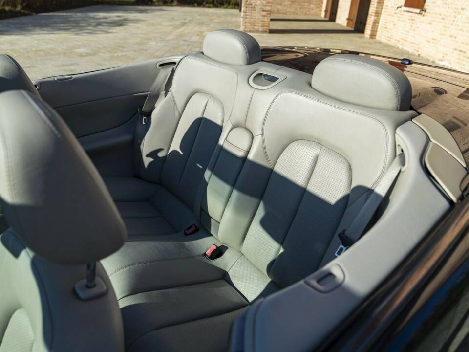 Bild 46/50 von Mercedes-Benz CLK 230 Kompressor (1999)