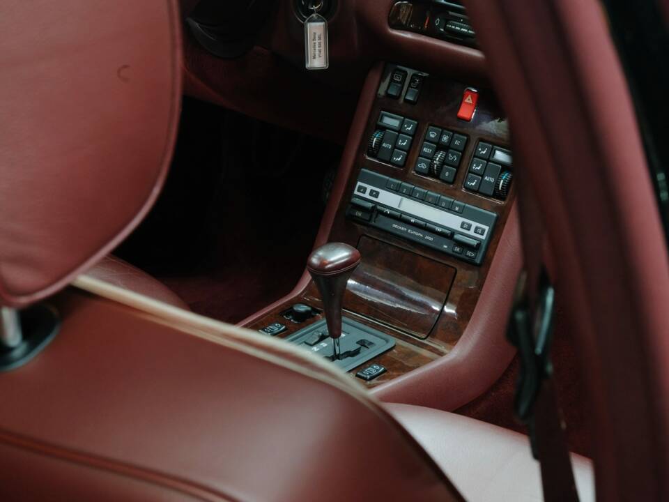 Bild 39/50 von Mercedes-Benz 500 SEL (1992)